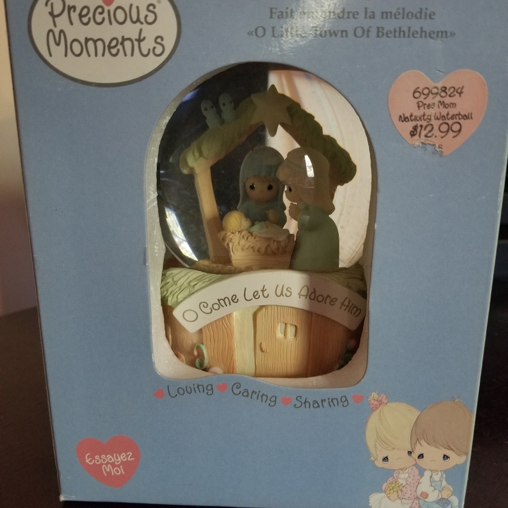 Precious Moments Snow Globe Come Let Us Adore Him O Little Town of Bethlehem